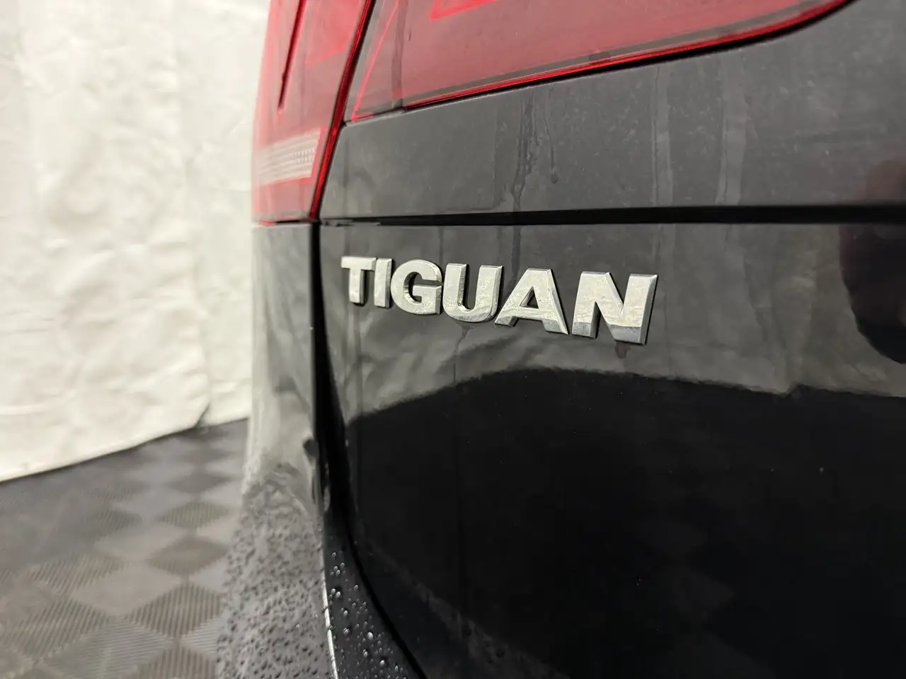 Volkswagen Tiguan снимка Volkswagen Tiguan