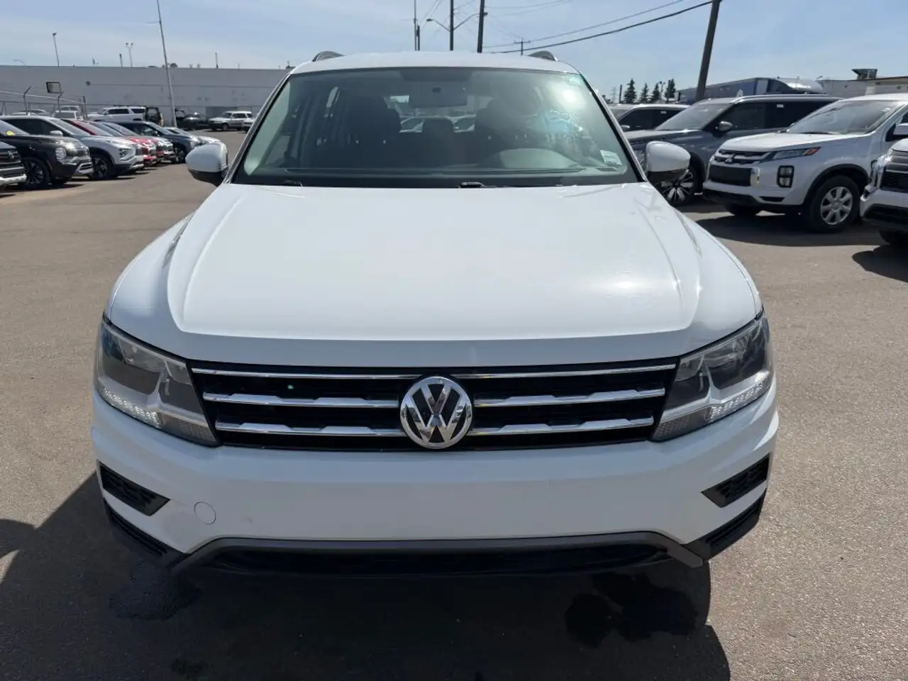 Volkswagen Tiguan снимка Volkswagen Tiguan