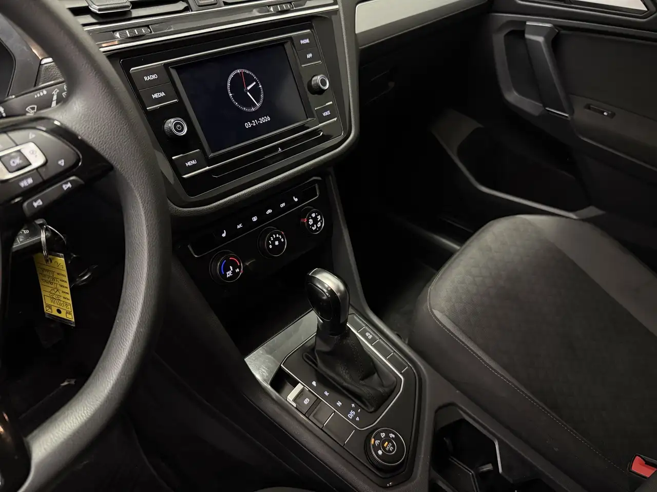 Volkswagen Tiguan снимка Volkswagen Tiguan