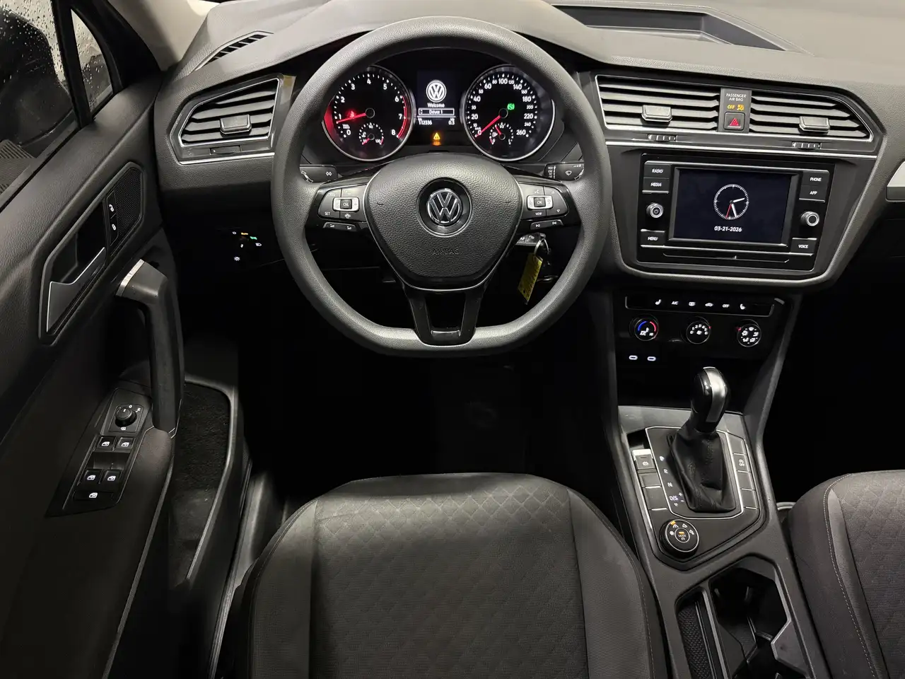 Volkswagen Tiguan снимка Volkswagen Tiguan