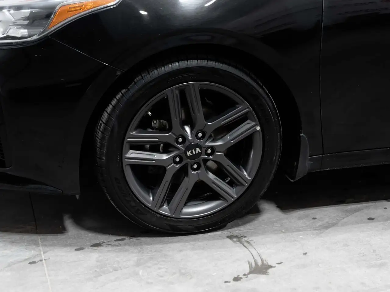 Kia Forte снимка Kia Forte