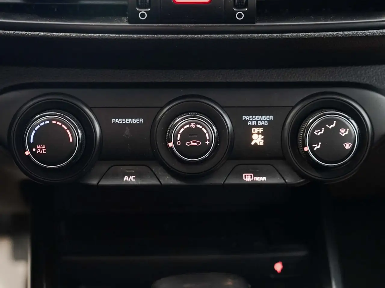 Kia Forte снимка Kia Forte
