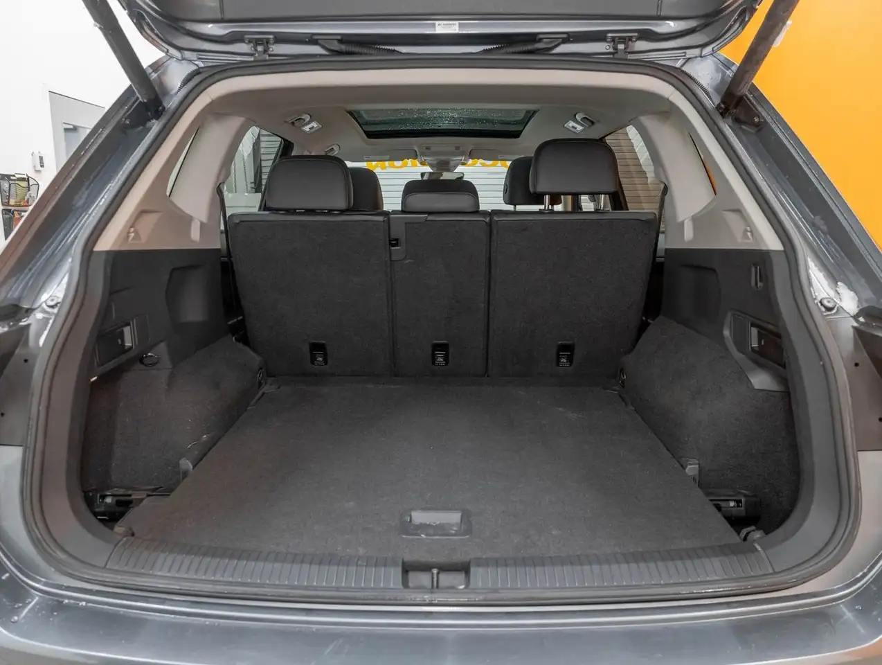 Volkswagen Tiguan снимка Volkswagen Tiguan