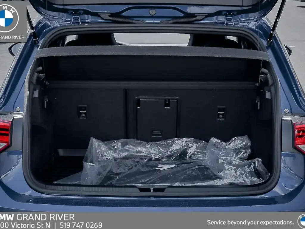 Volkswagen Golf R снимка Volkswagen Golf R