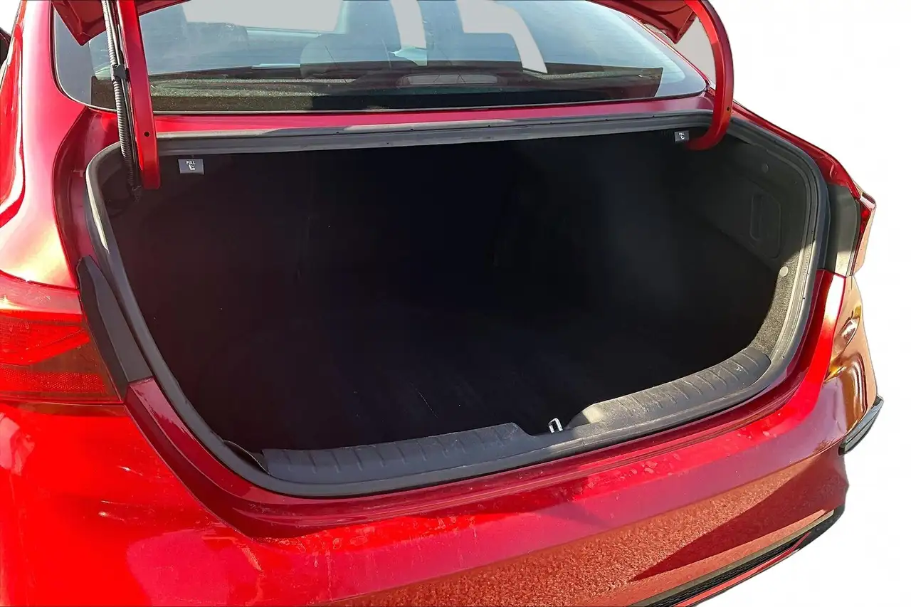 Kia Forte снимка Kia Forte