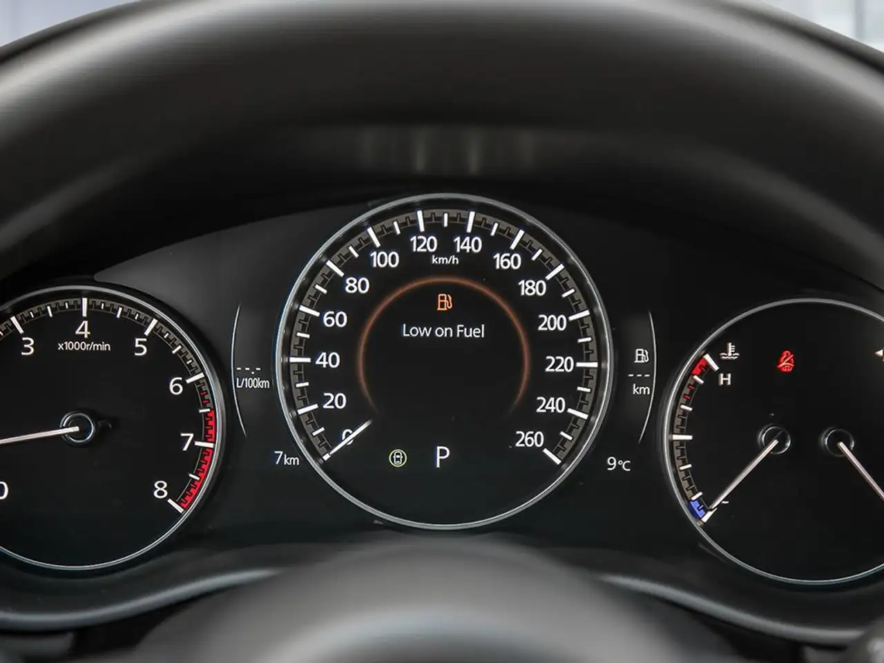Mazda 3 снимка Mazda 3
