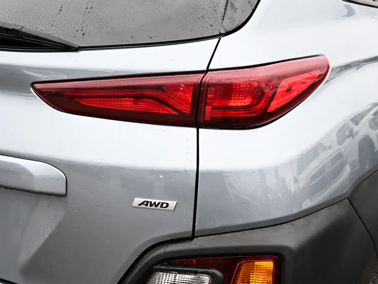 Hyundai KONA снимка Hyundai KONA
