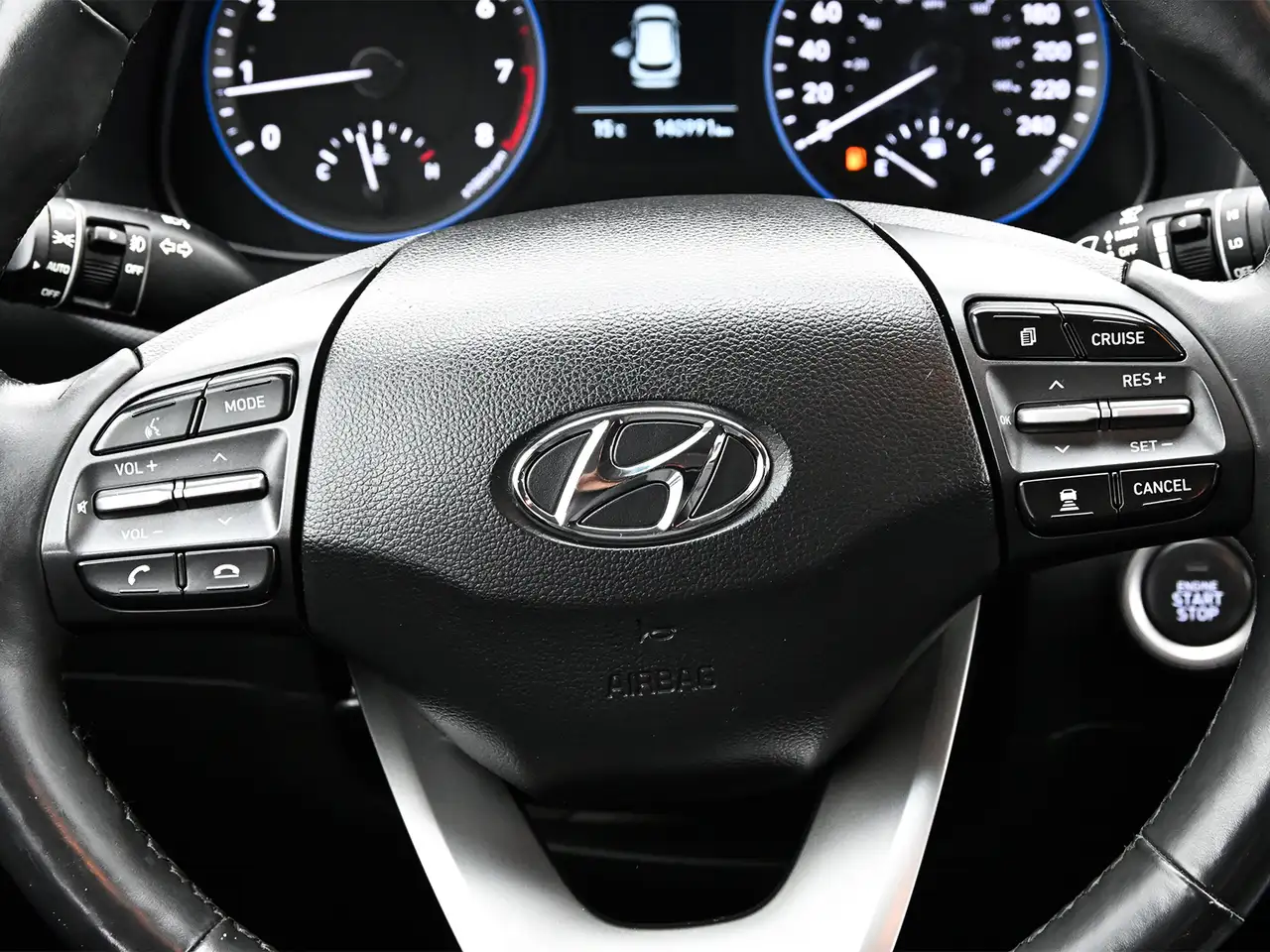 Hyundai KONA снимка Hyundai KONA