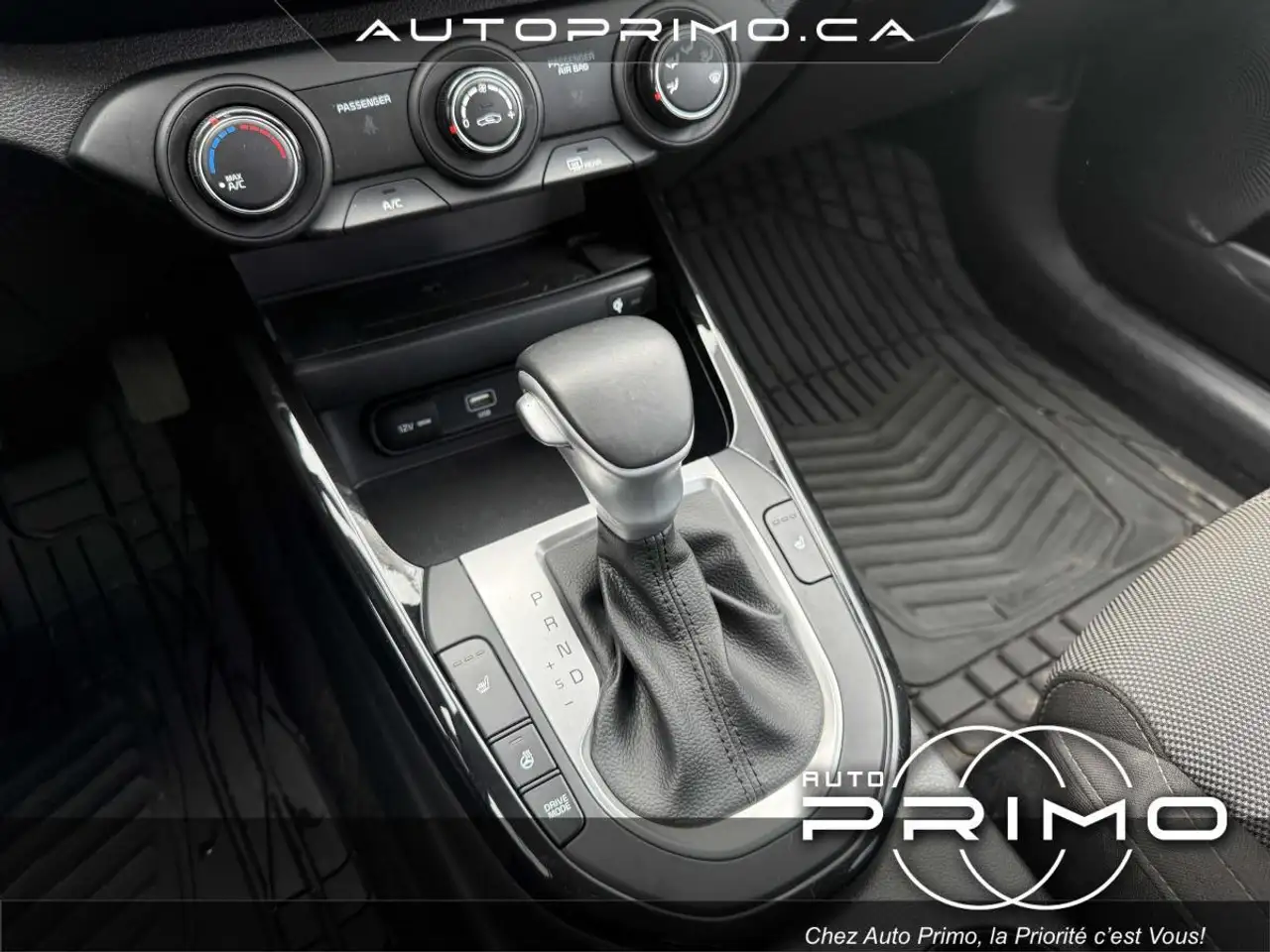 Kia Forte fotografie Kia Forte