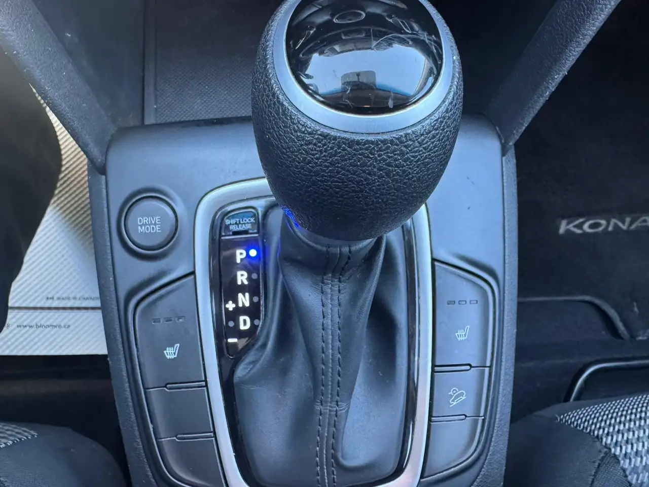 Hyundai KONA снимка Hyundai KONA