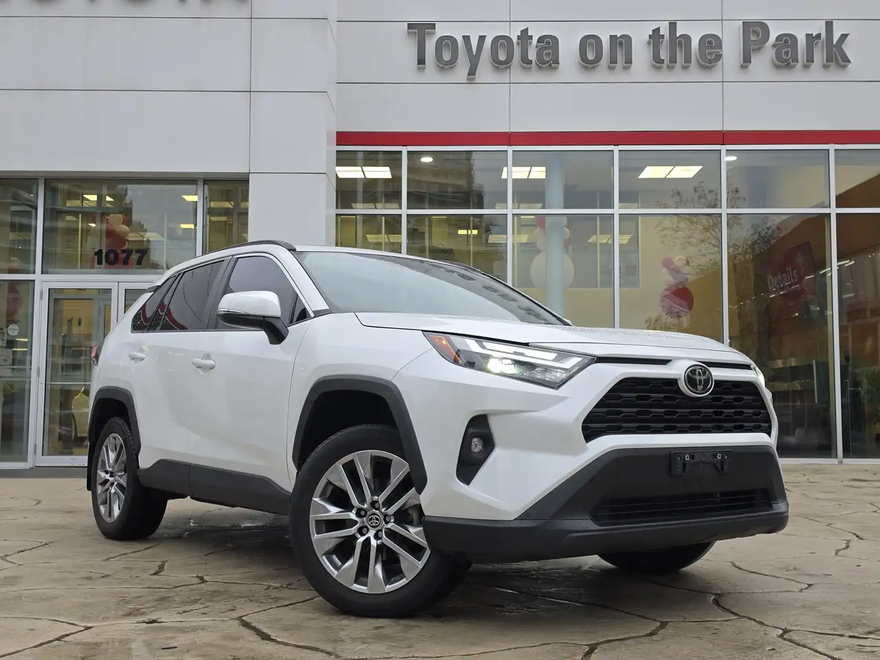 Toyota RAV 4 снимка Toyota RAV 4