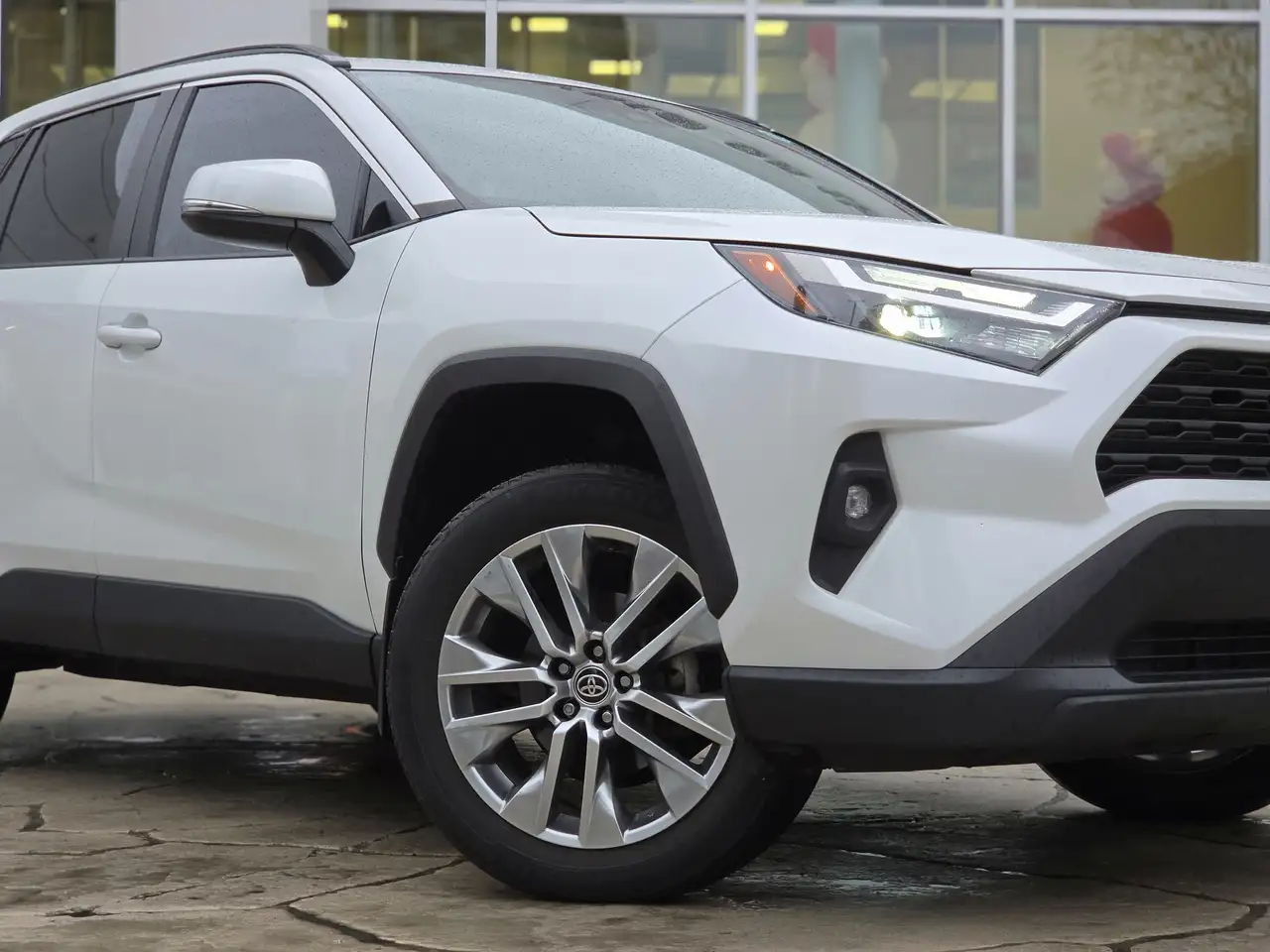 Toyota RAV 4 снимка Toyota RAV 4