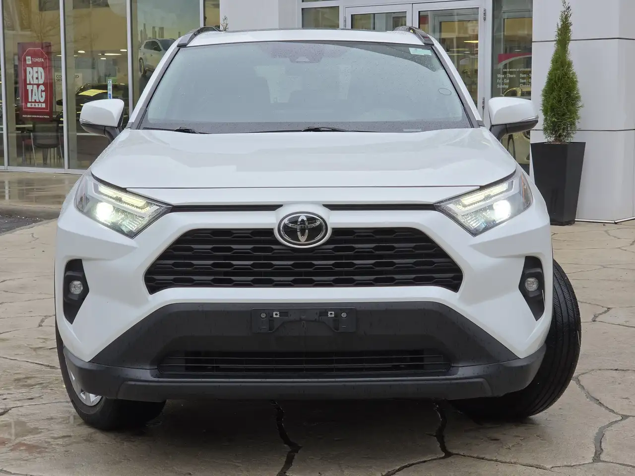 Toyota RAV 4 снимка Toyota RAV 4