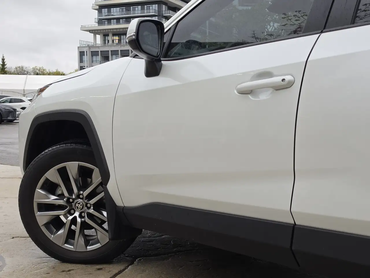 Toyota RAV 4 снимка Toyota RAV 4