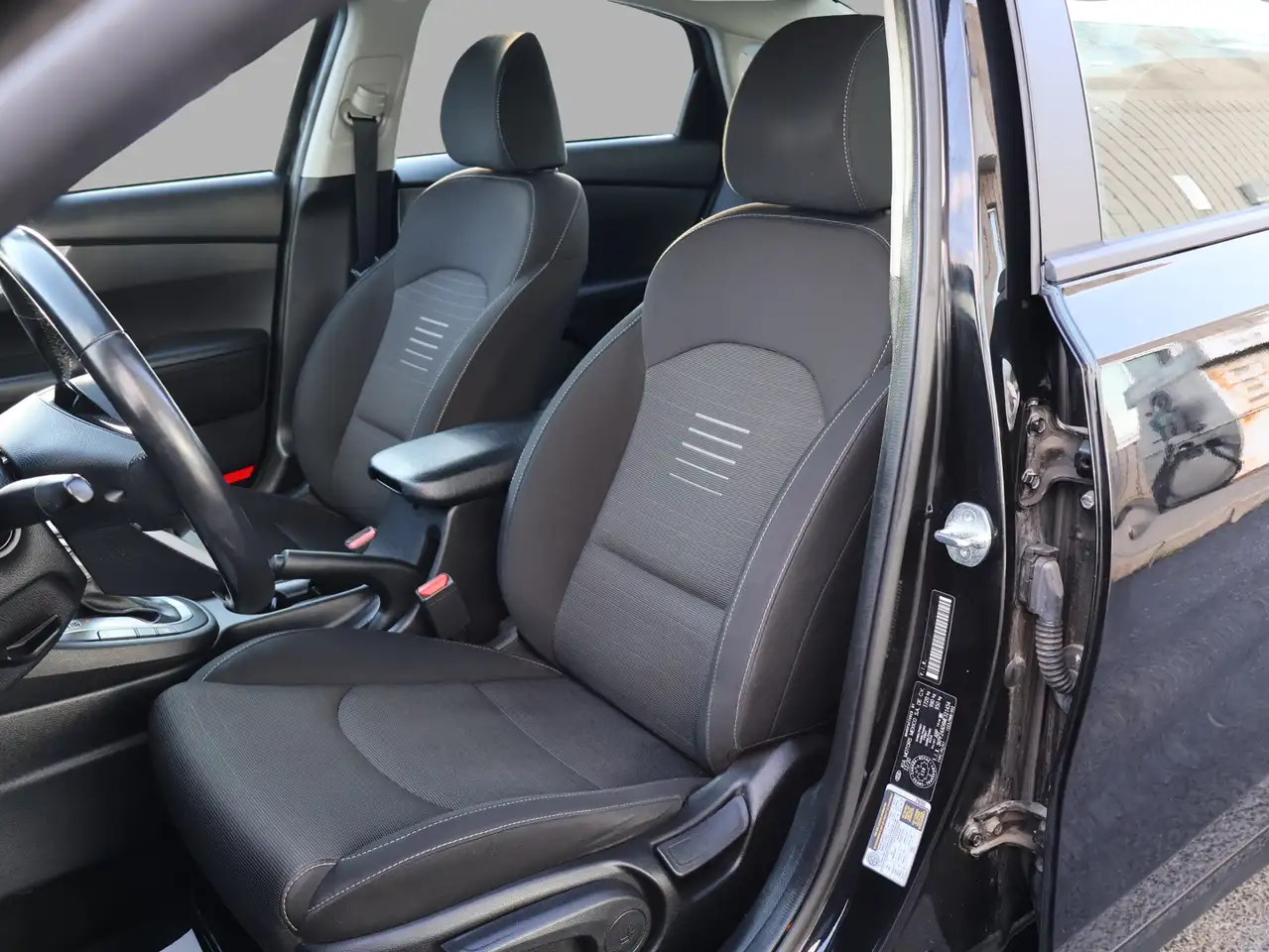 Kia Forte снимка Kia Forte