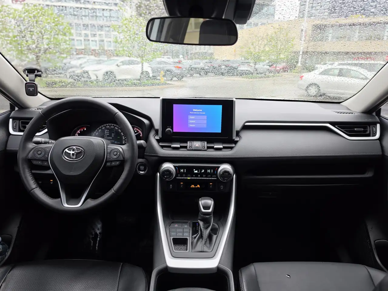 Toyota RAV 4 снимка Toyota RAV 4