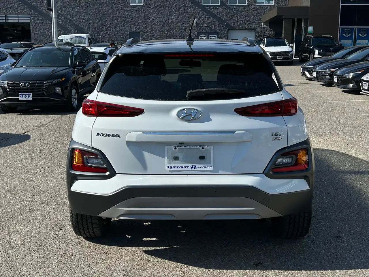Hyundai KONA снимка Hyundai KONA