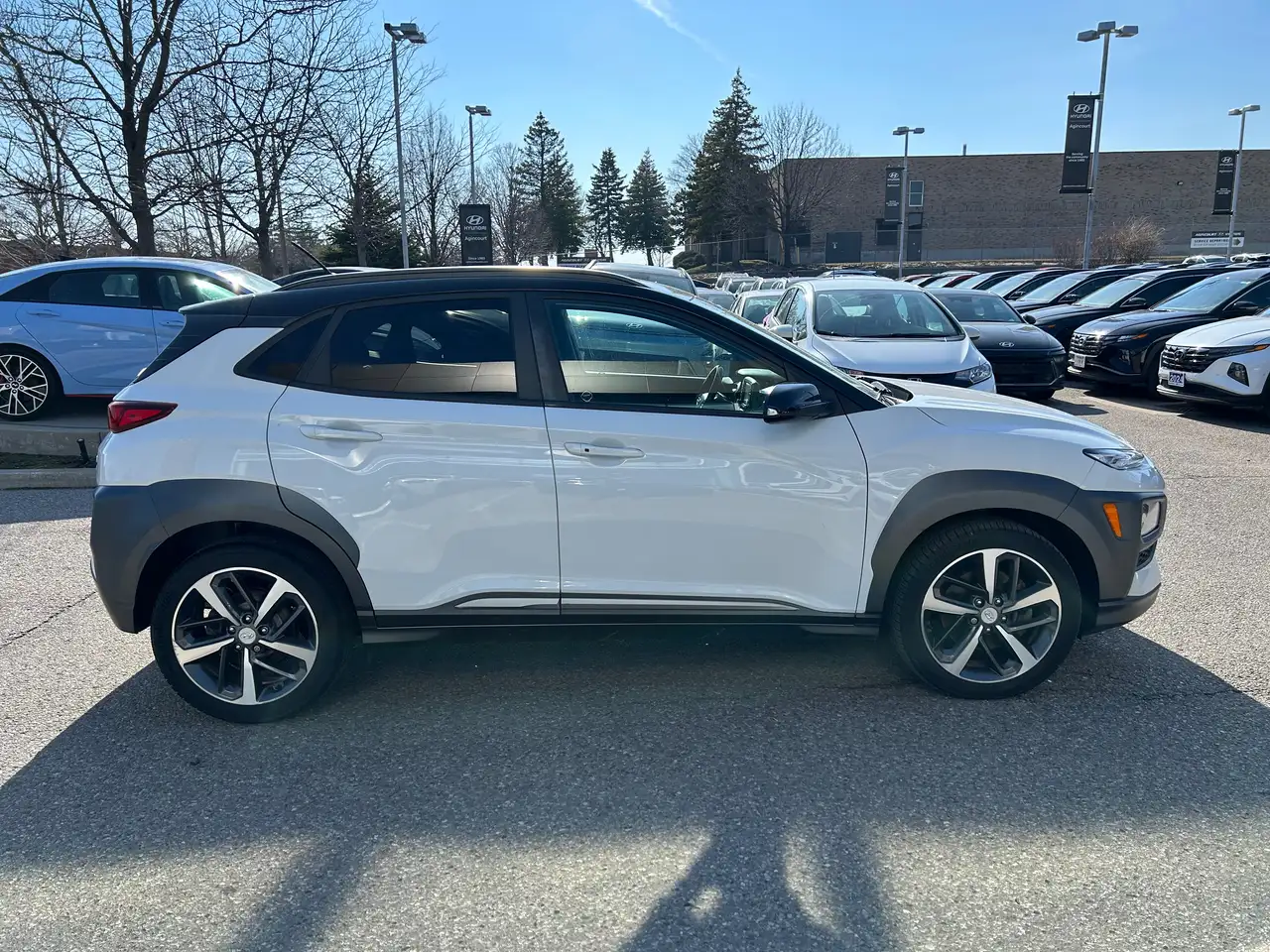 Hyundai KONA снимка Hyundai KONA