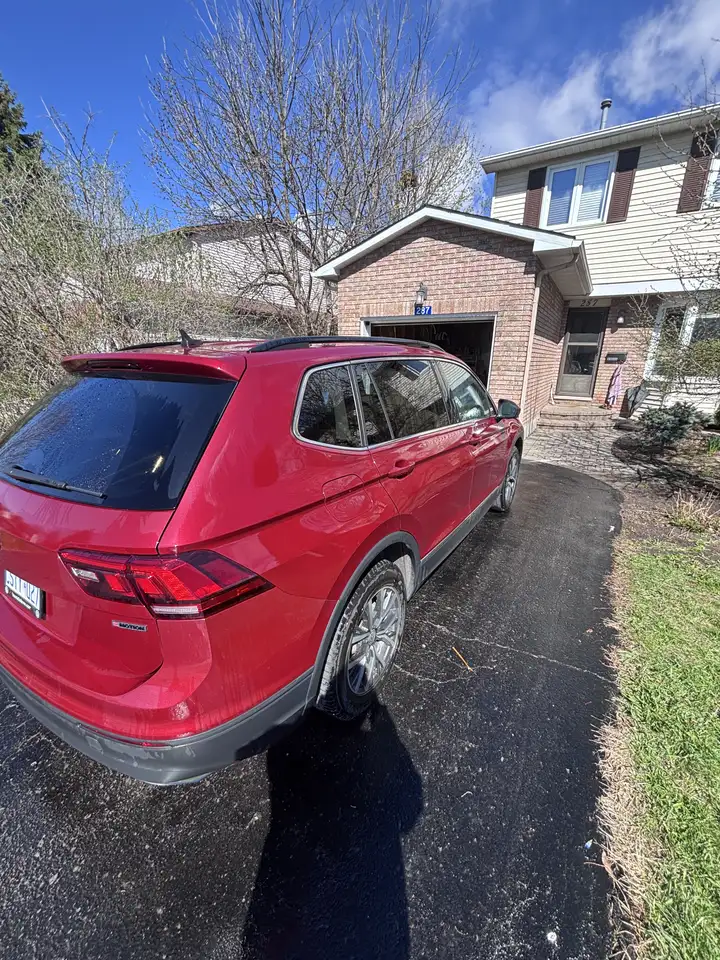 Volkswagen Tiguan снимка Volkswagen Tiguan