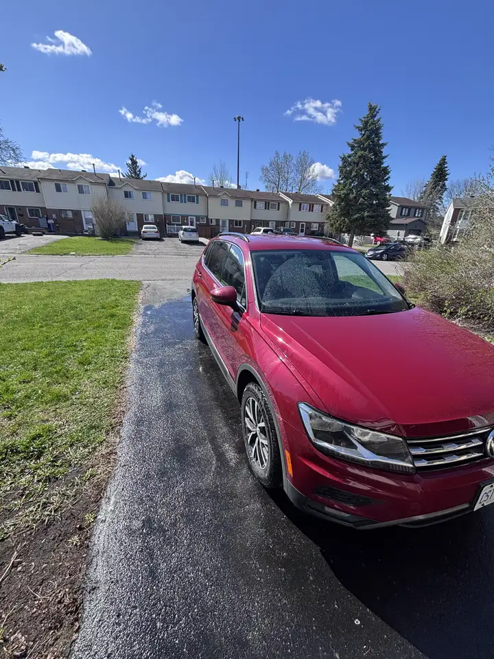 Volkswagen Tiguan снимка Volkswagen Tiguan