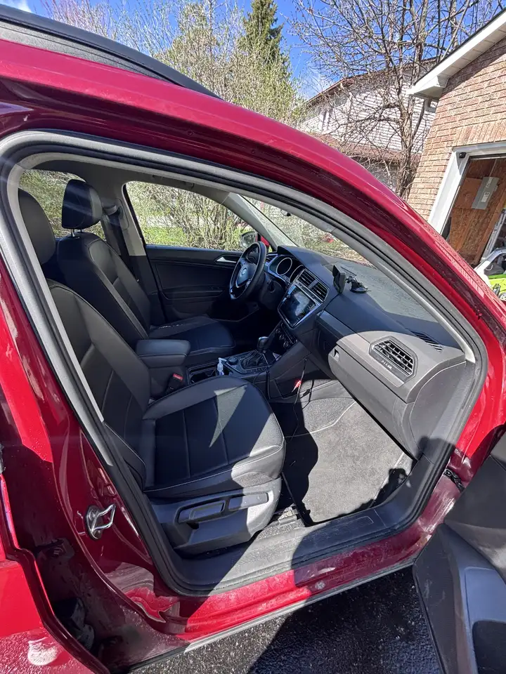 Volkswagen Tiguan снимка Volkswagen Tiguan