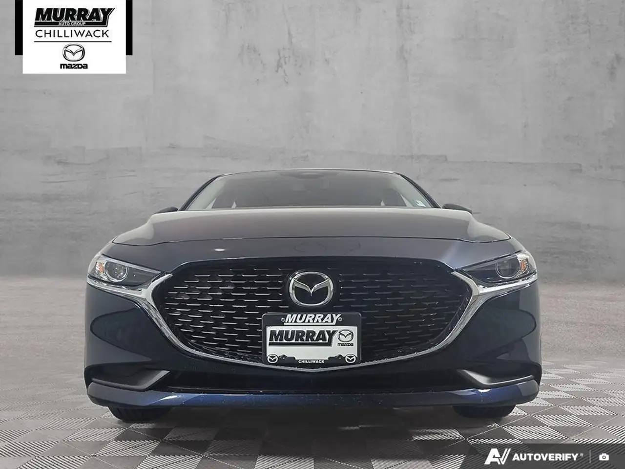 Mazda 3 снимка Mazda 3