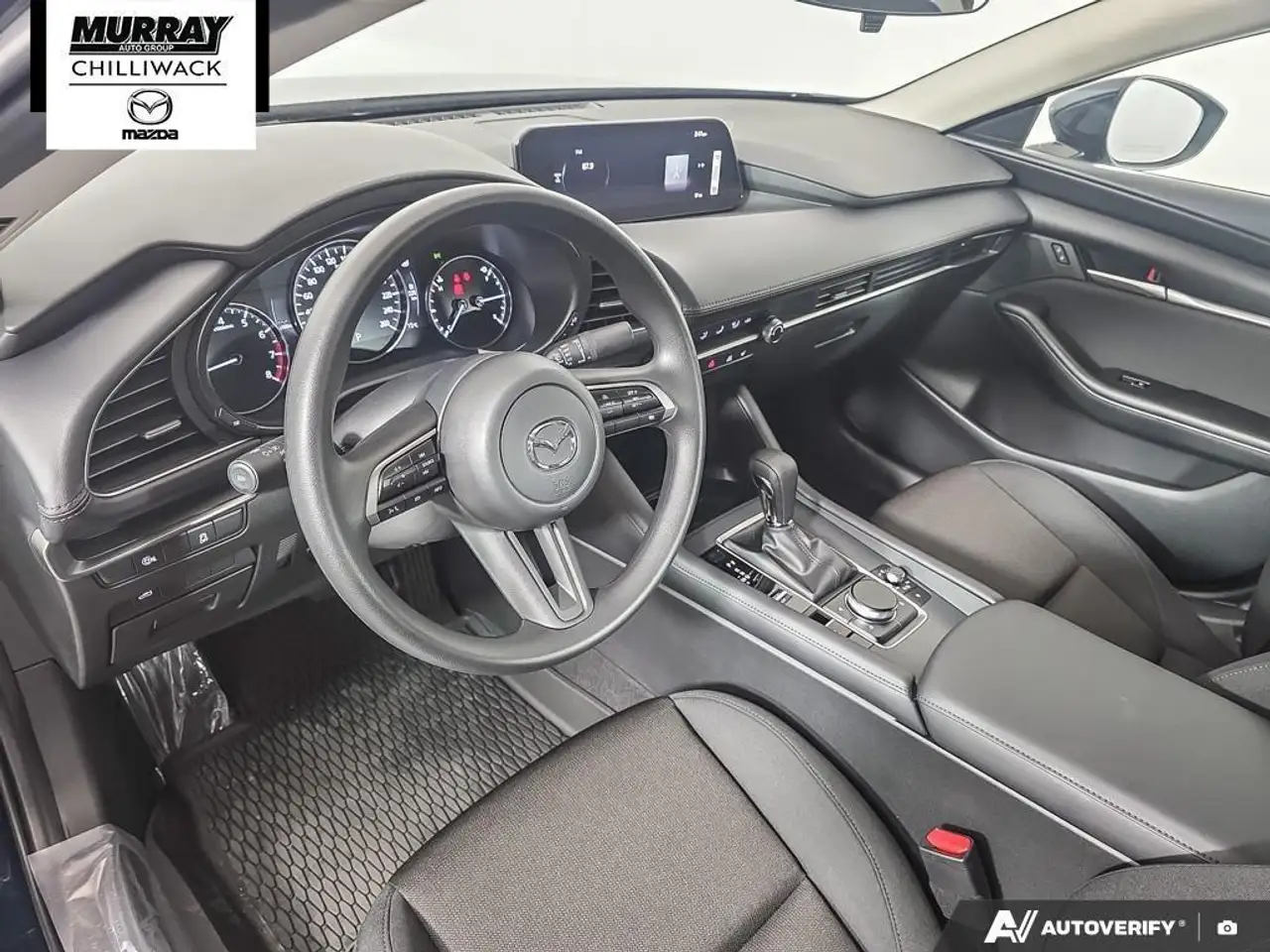 Mazda 3 снимка Mazda 3