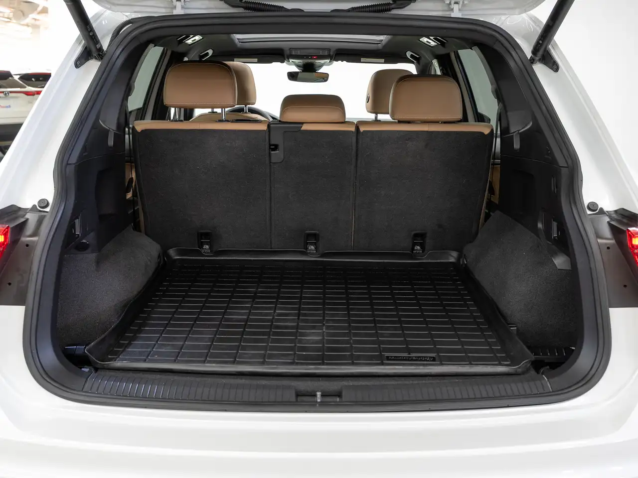 Volkswagen Tiguan снимка Volkswagen Tiguan