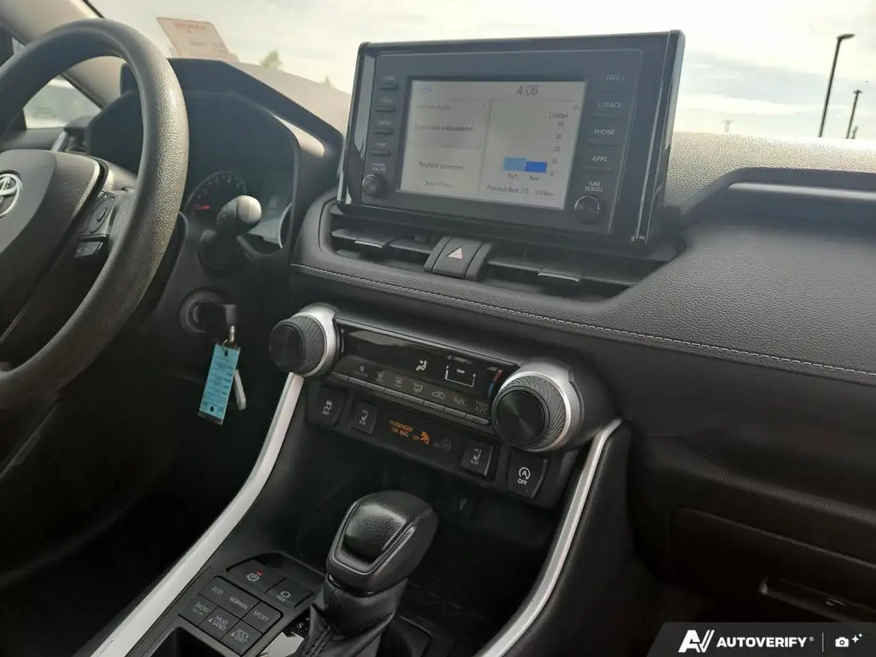 Toyota RAV 4 снимка Toyota RAV 4