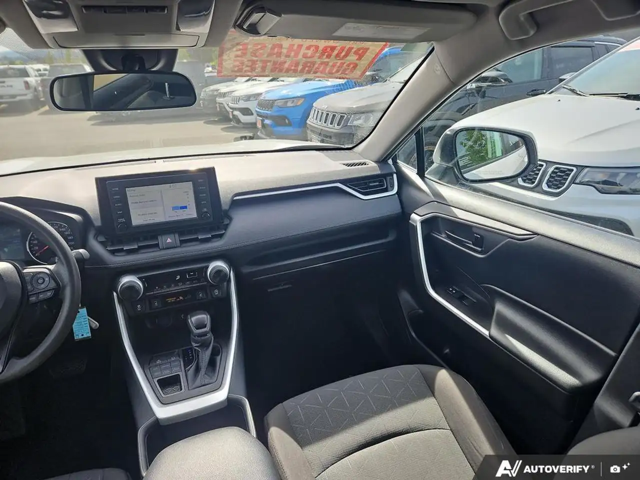 Toyota RAV 4 снимка Toyota RAV 4