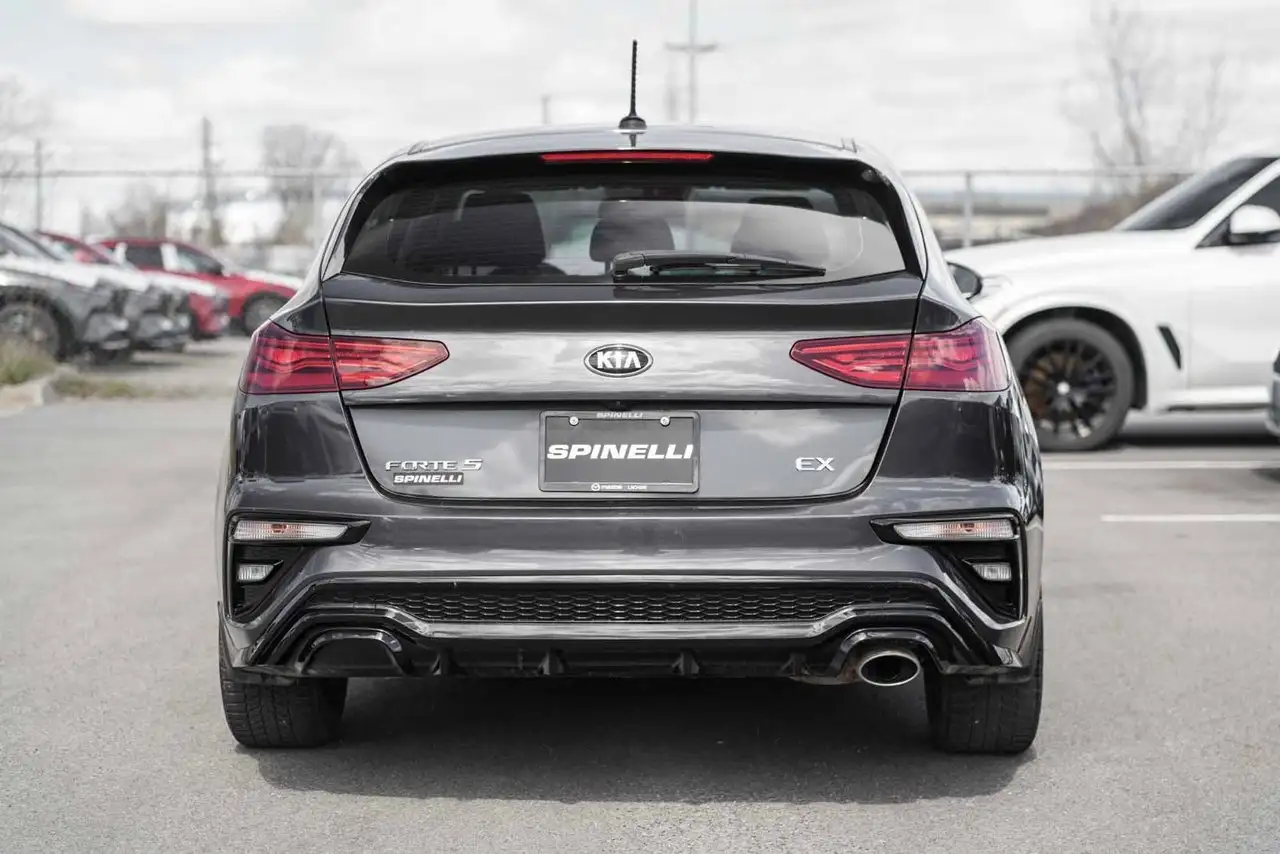 Kia Forte снимка Kia Forte