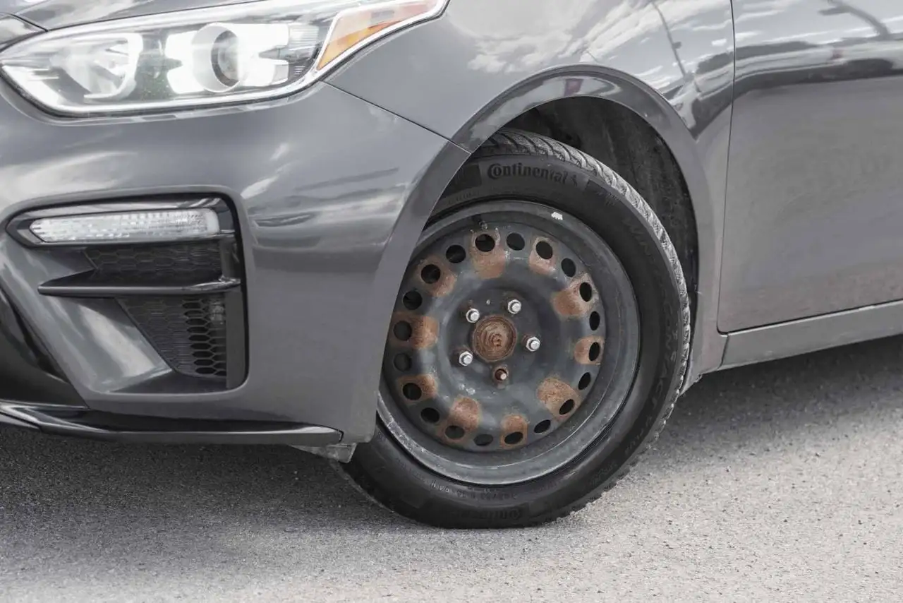 Kia Forte снимка Kia Forte