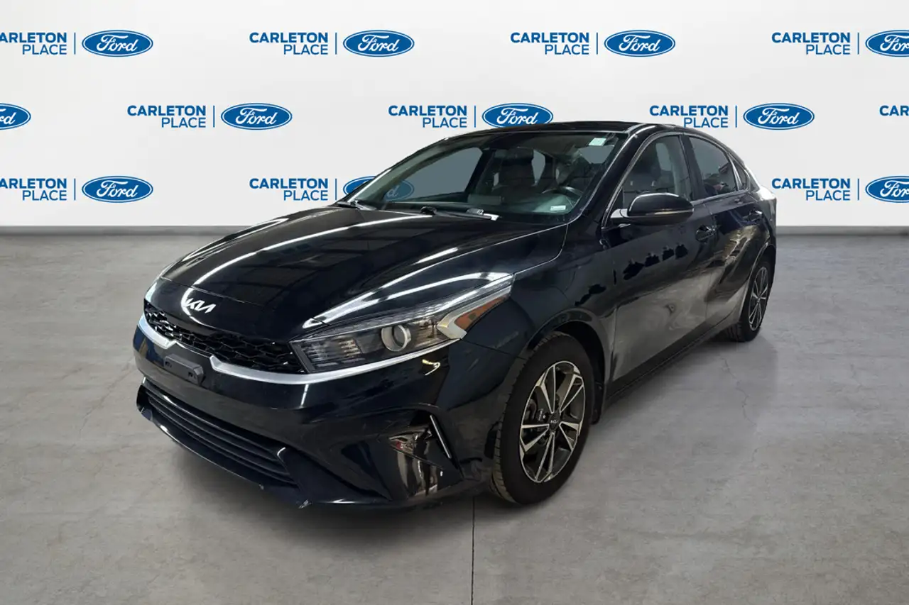 Kia Forte снимка Kia Forte