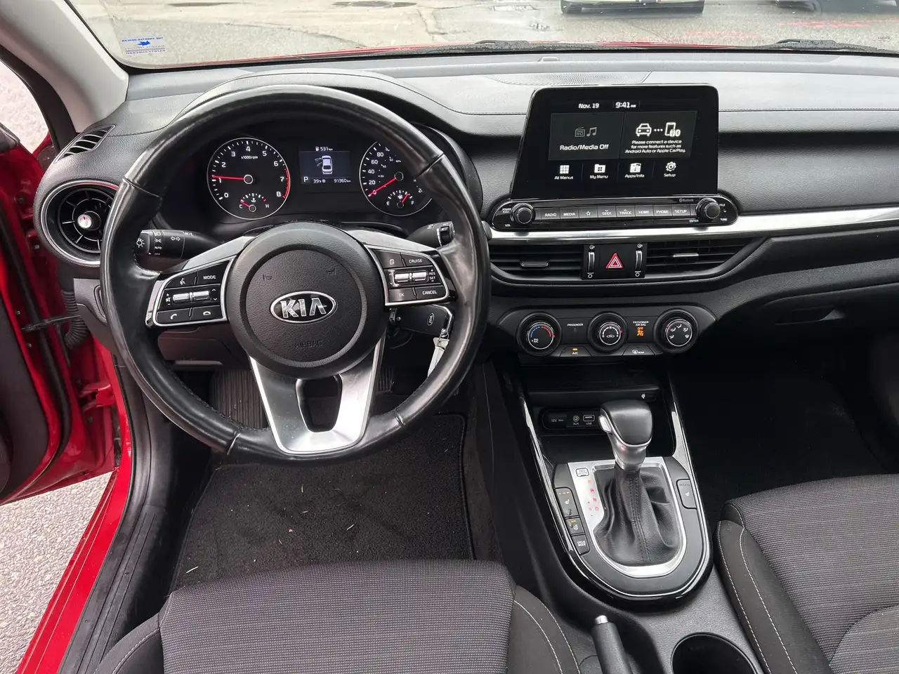 Kia Forte снимка Kia Forte