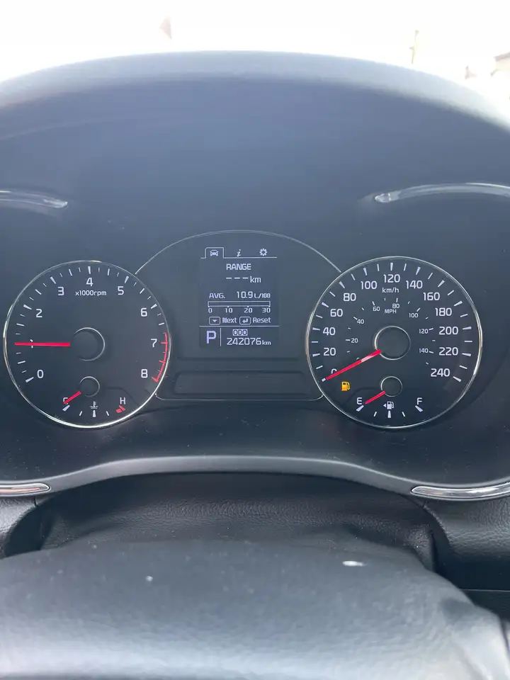 Kia Forte снимка Kia Forte