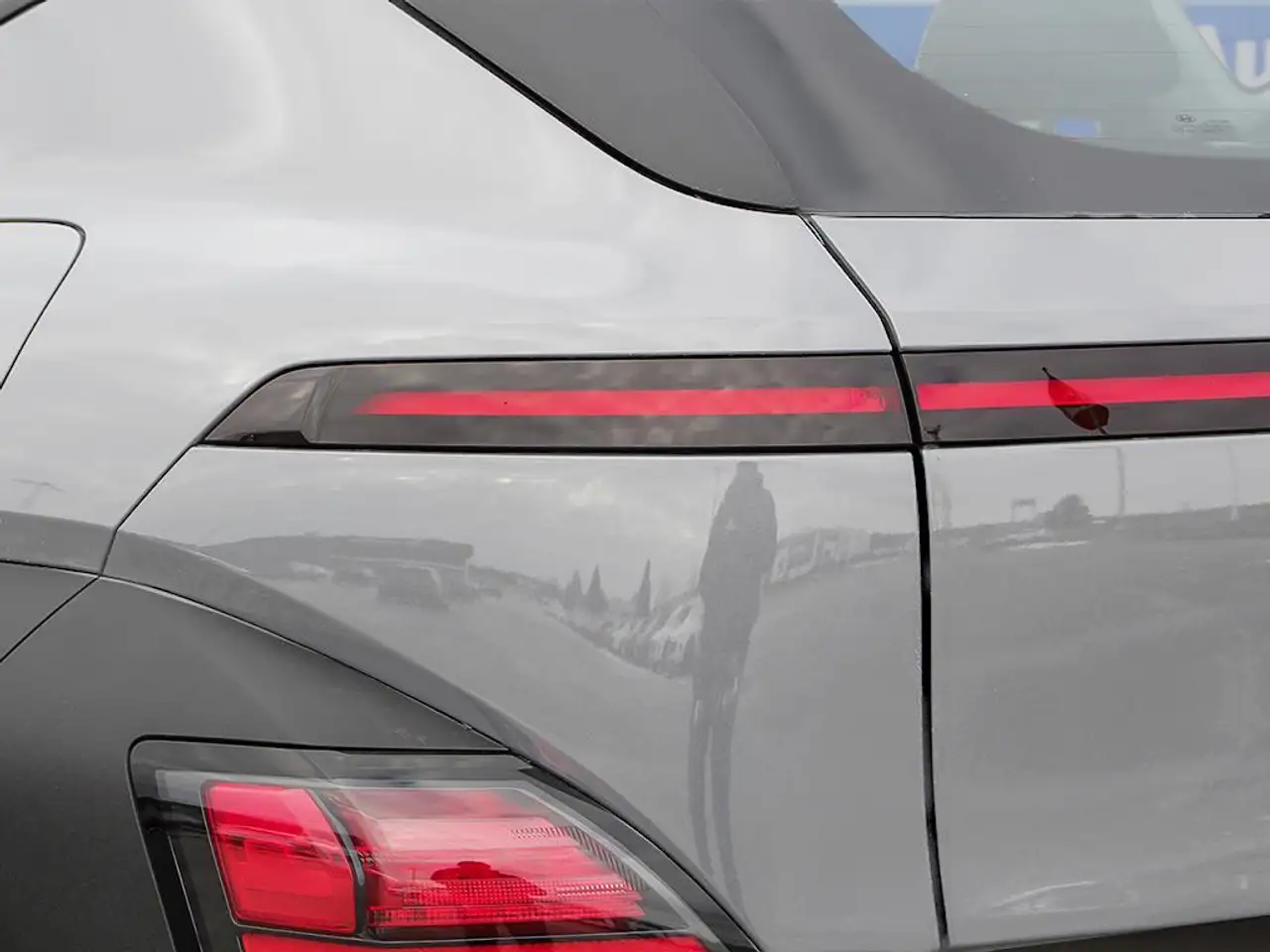Hyundai KONA снимка Hyundai KONA
