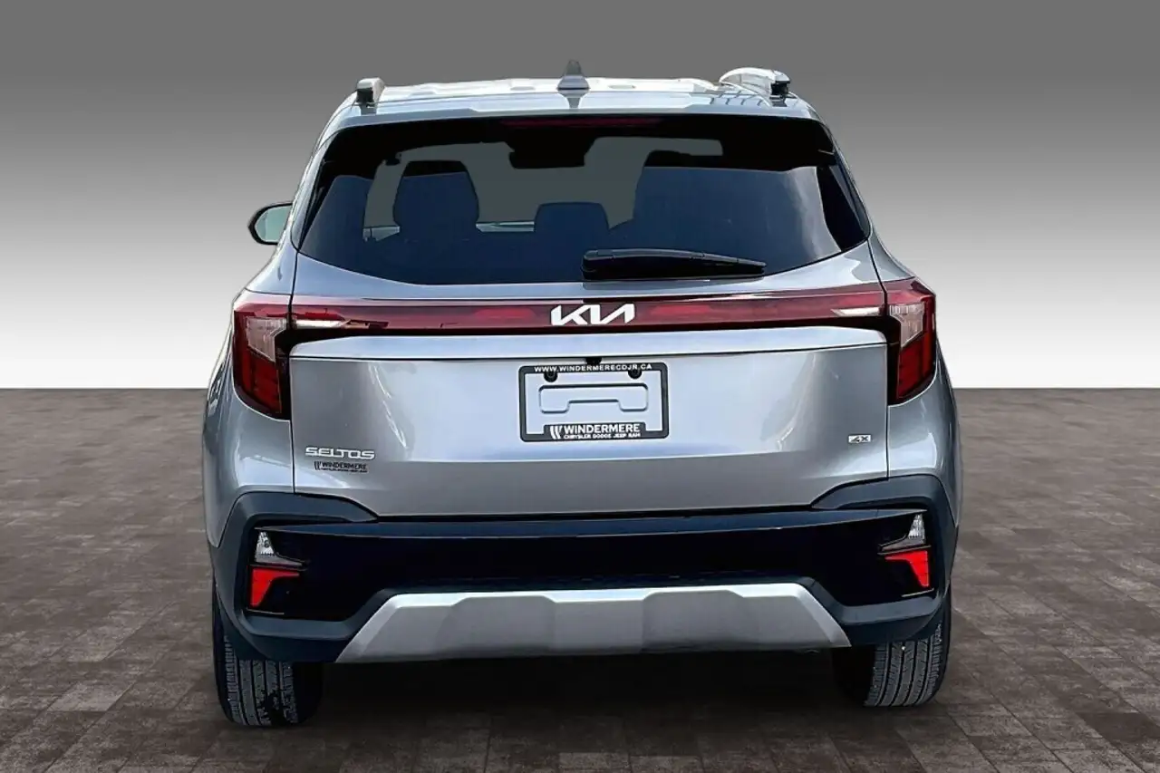 Kia Seltos снимка Kia Seltos