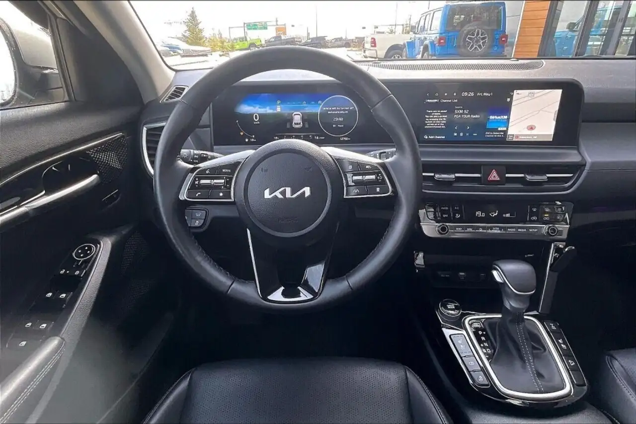 Kia Seltos снимка Kia Seltos
