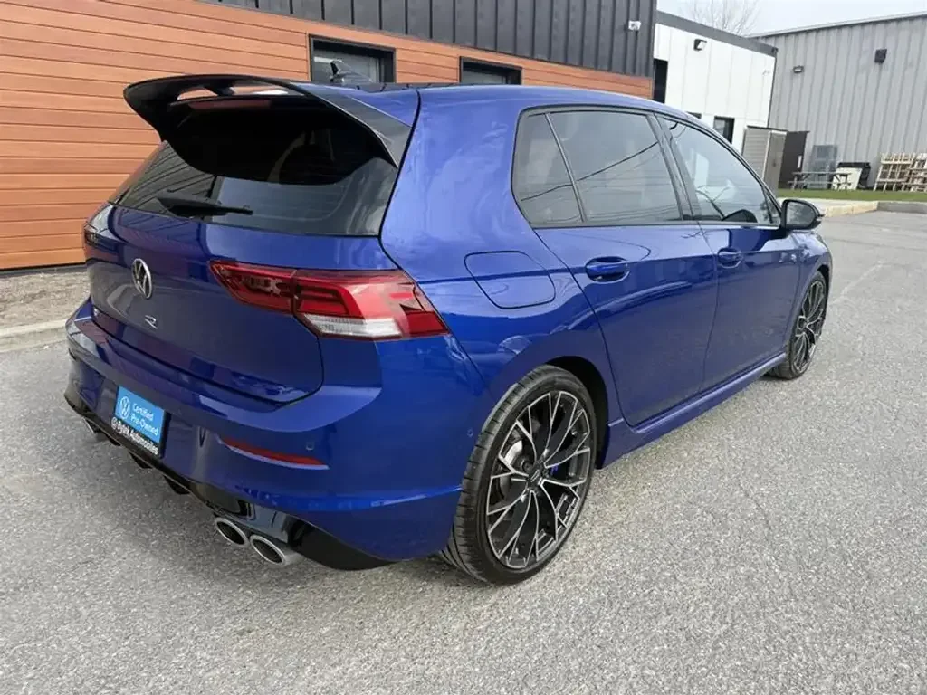 Volkswagen Golf R снимка Volkswagen Golf R