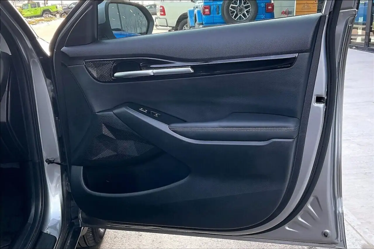 Kia Seltos снимка Kia Seltos
