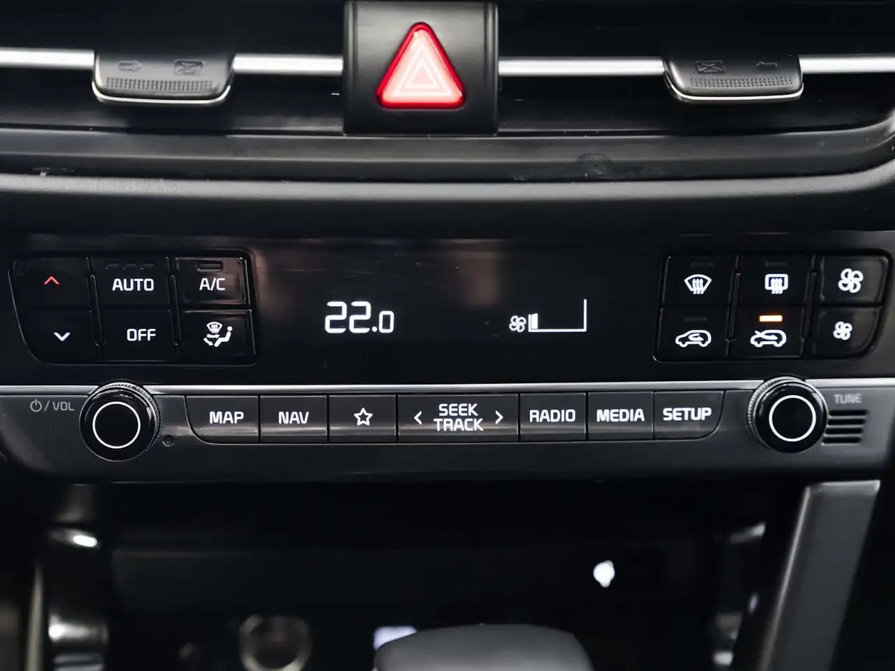 Kia Seltos снимка Kia Seltos