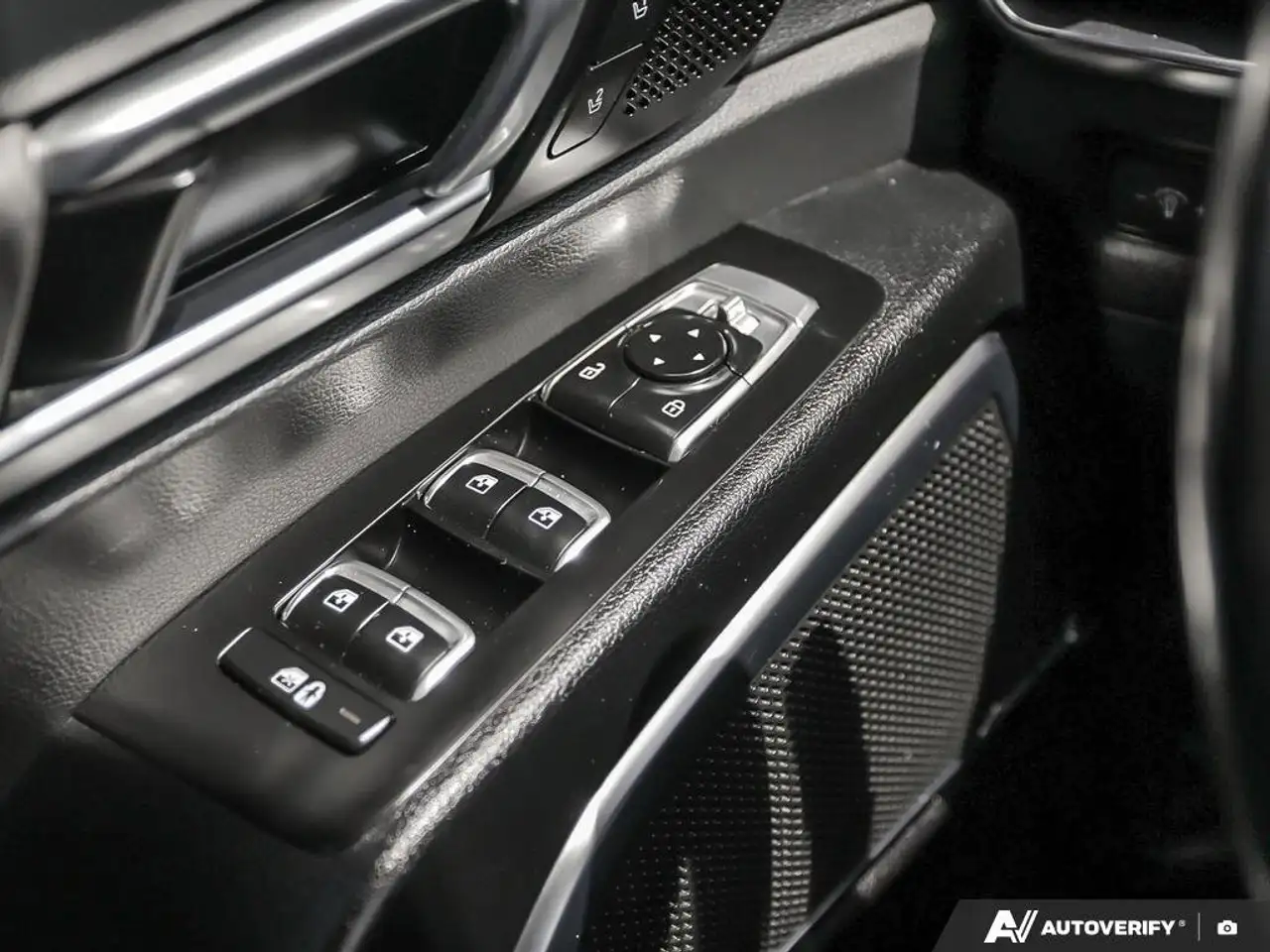 Kia Telluride снимка Kia Telluride
