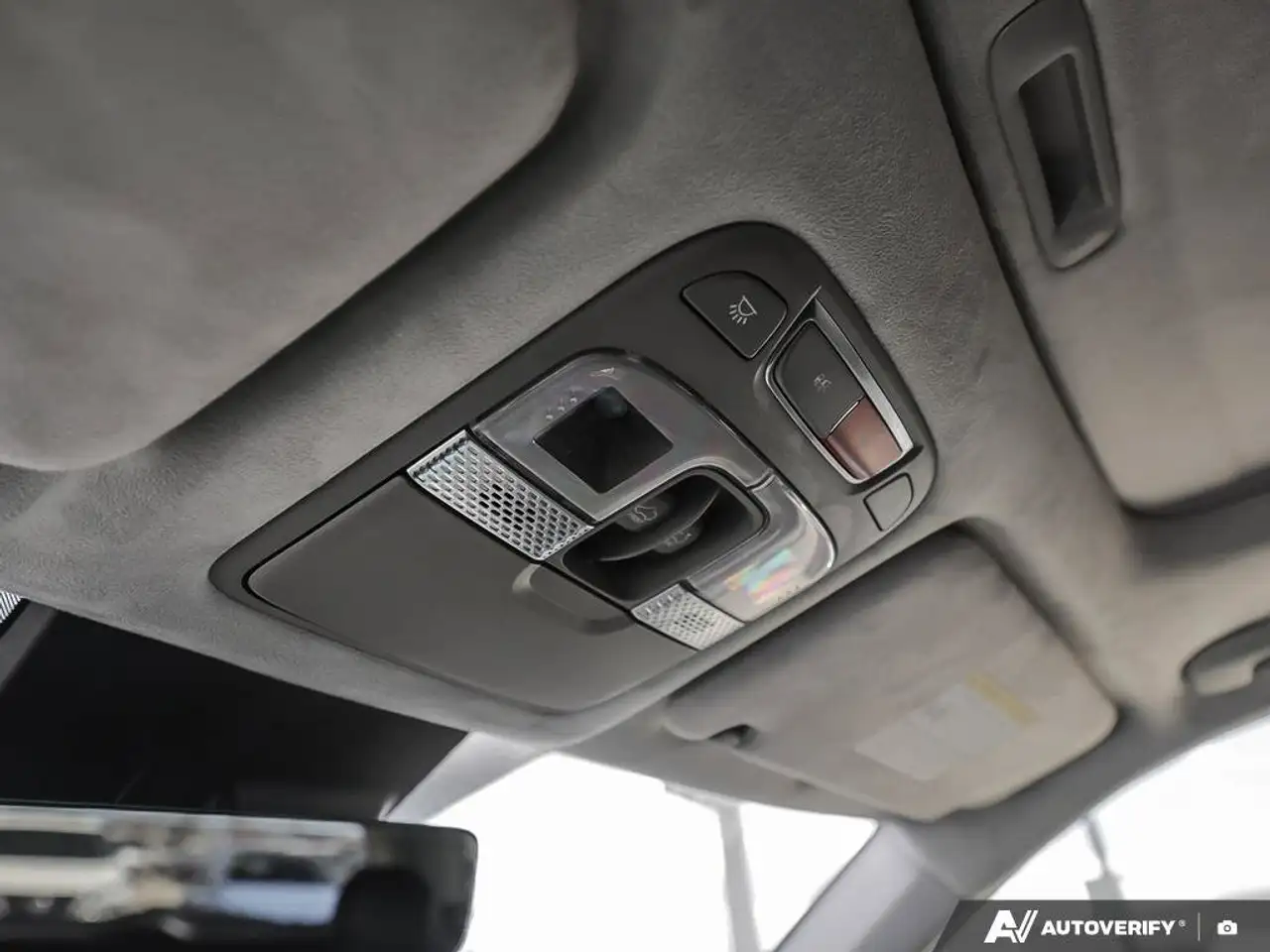 Kia Telluride снимка Kia Telluride