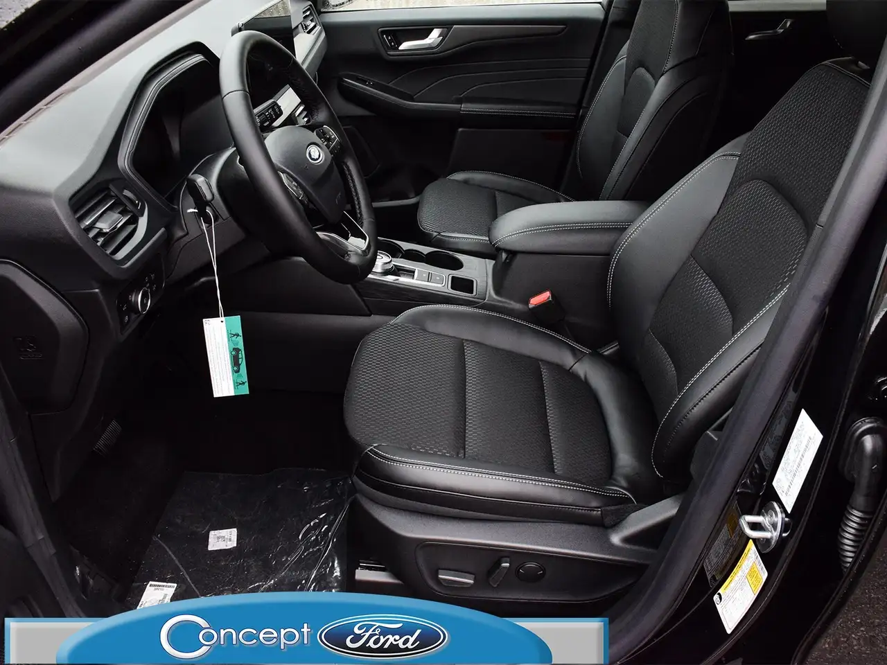 Ford Escape снимка Ford Escape