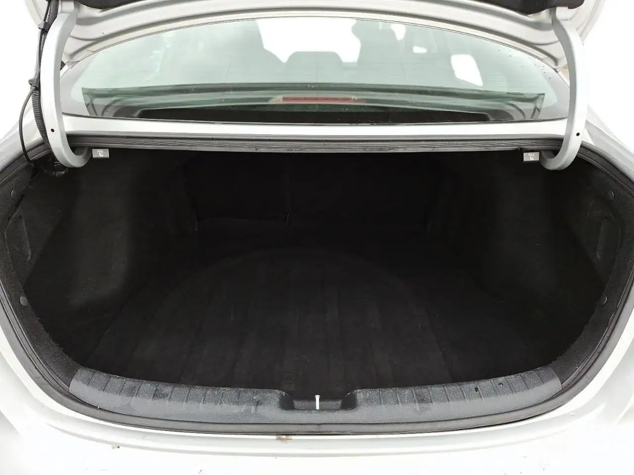 Kia Forte снимка Kia Forte