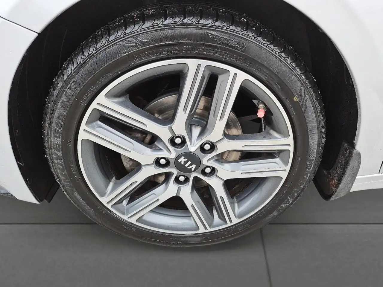 Kia Forte снимка Kia Forte