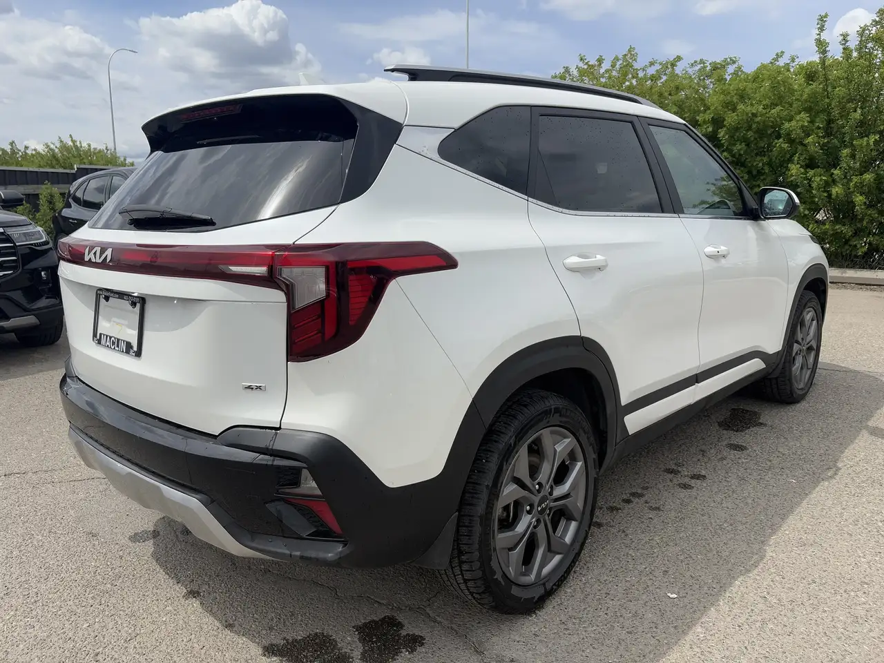 Kia Seltos photo Kia Seltos