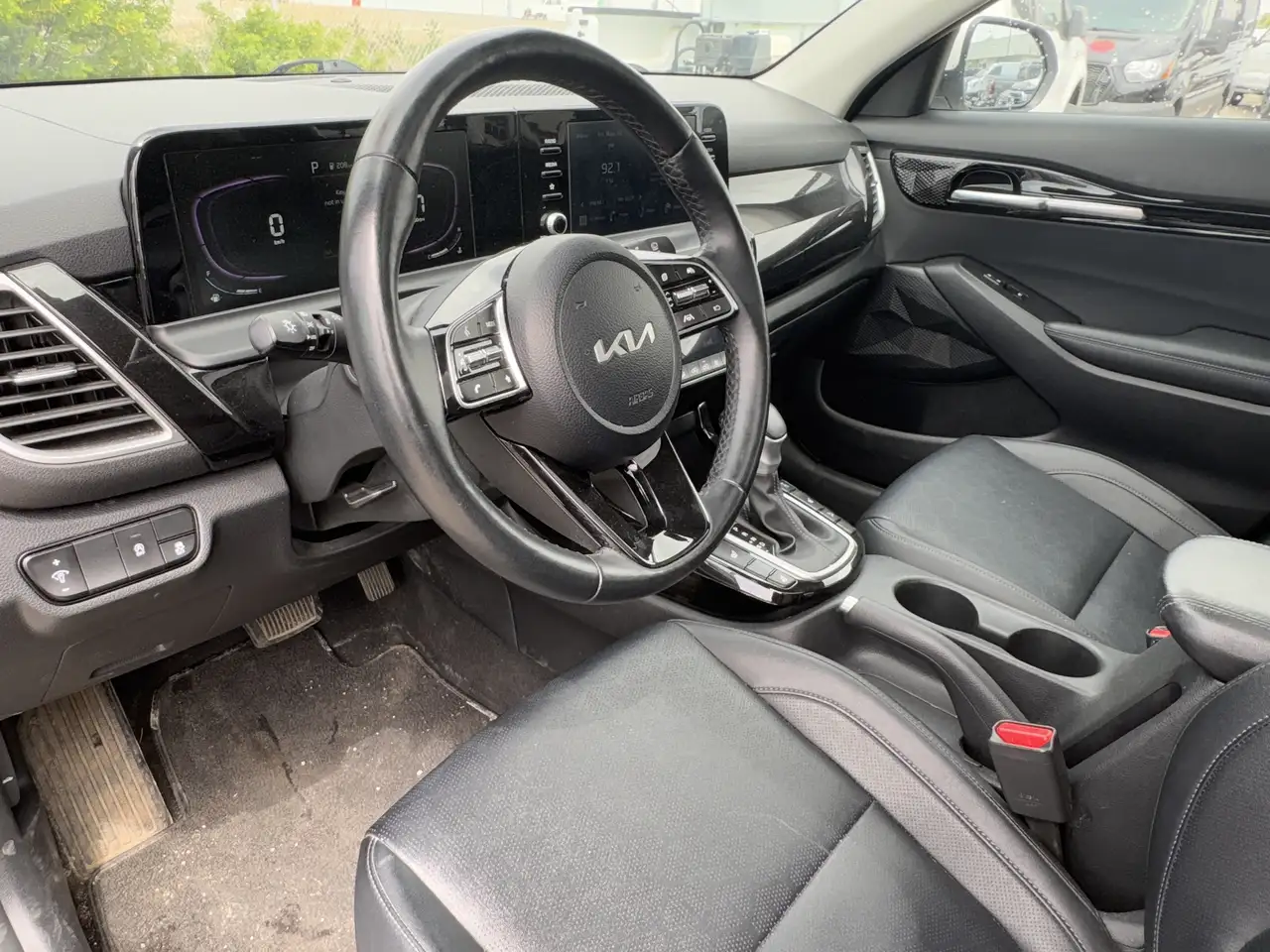 Kia Seltos photo Kia Seltos
