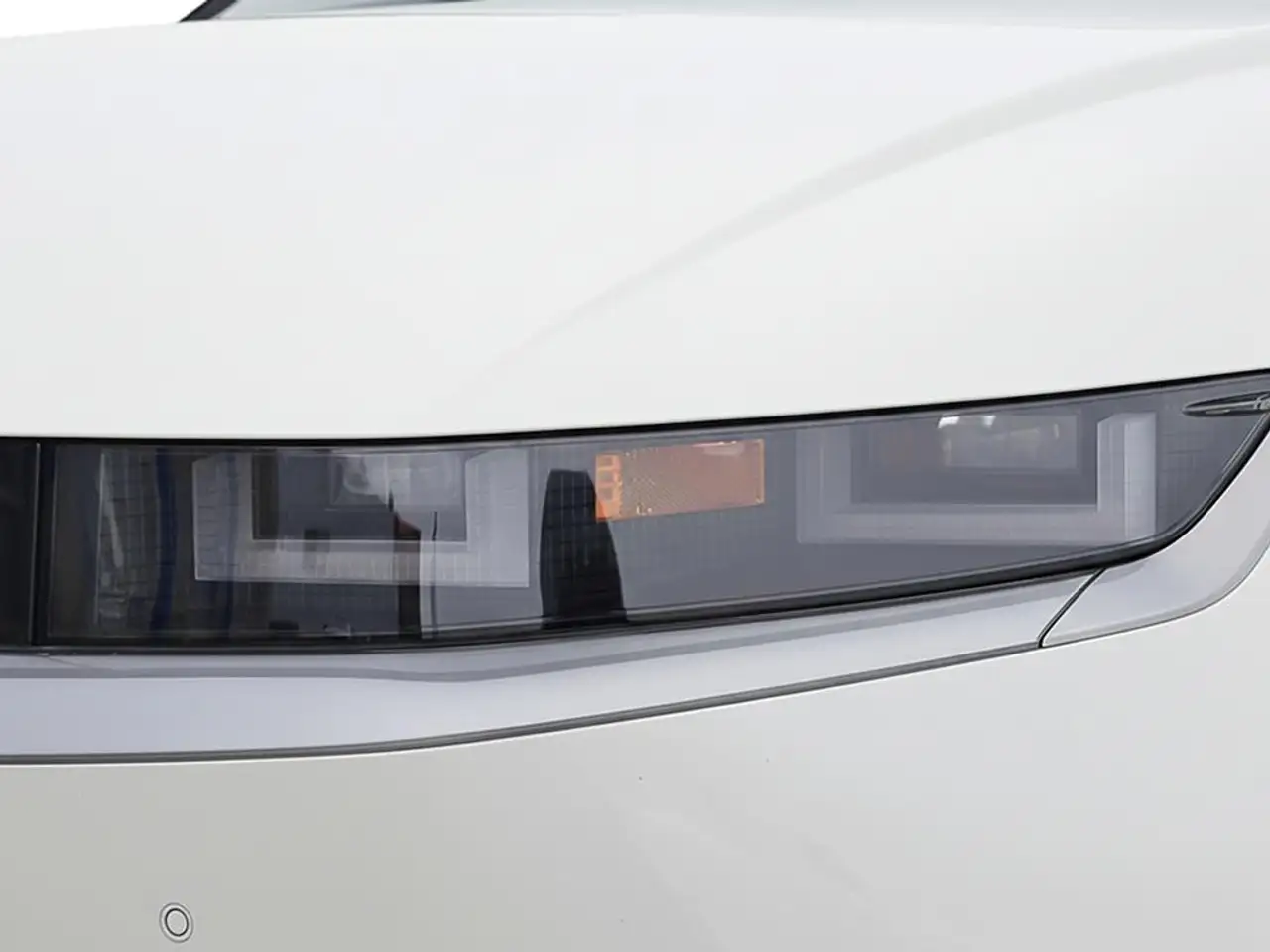 Hyundai IONIQ 5 снимка Hyundai IONIQ 5