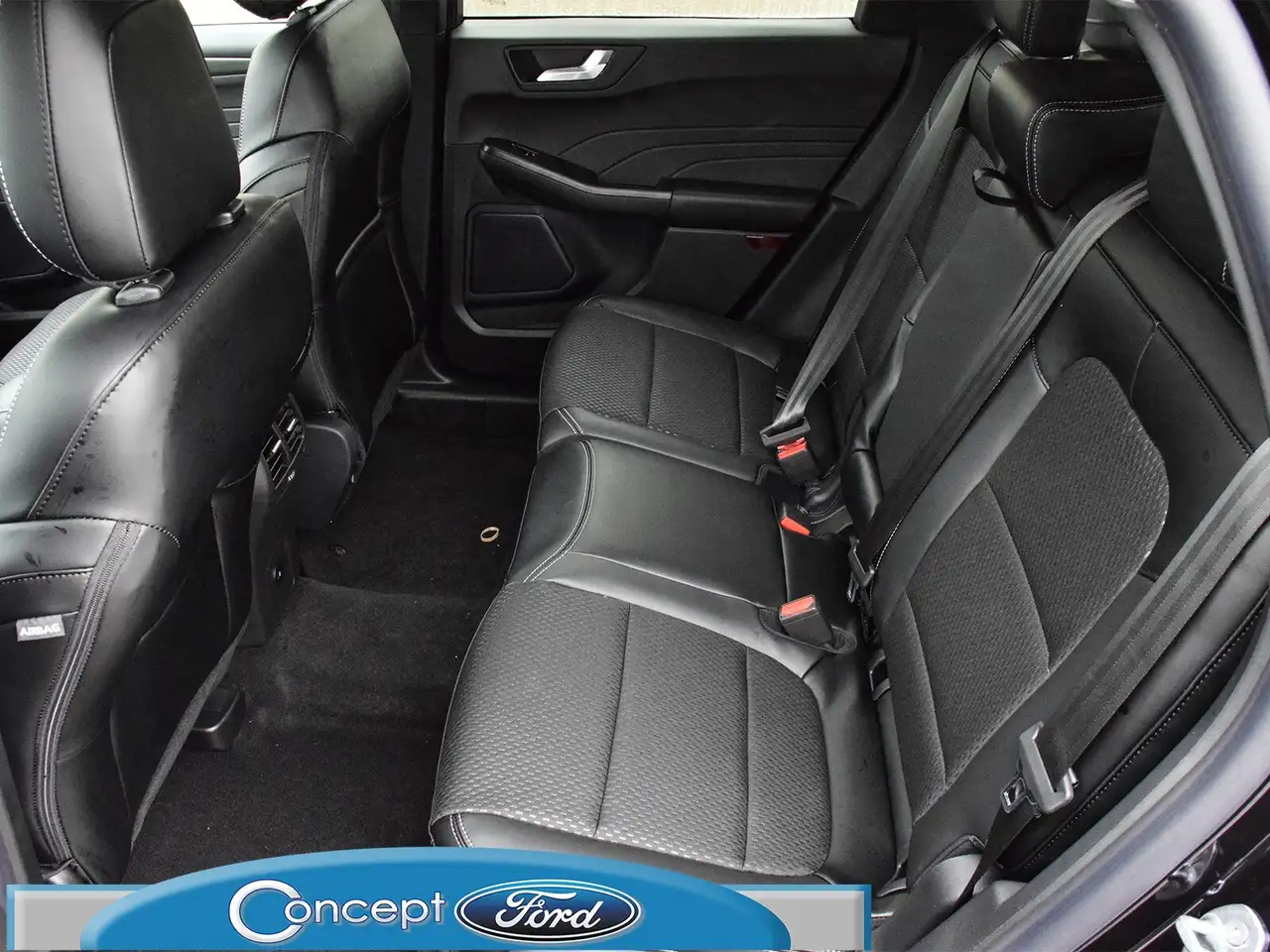 Ford Escape снимка Ford Escape